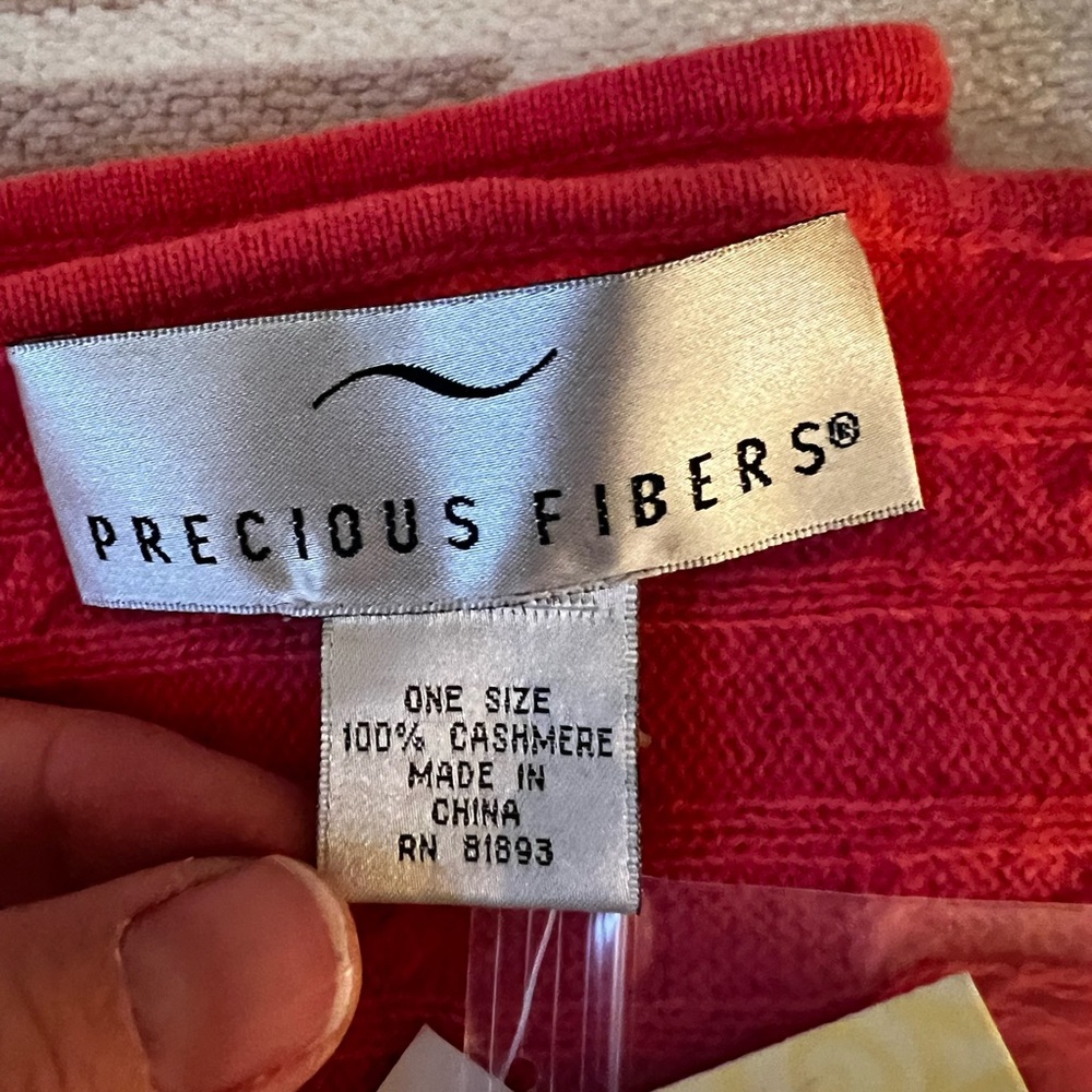 Pink 100% cashmere wrap/scarf